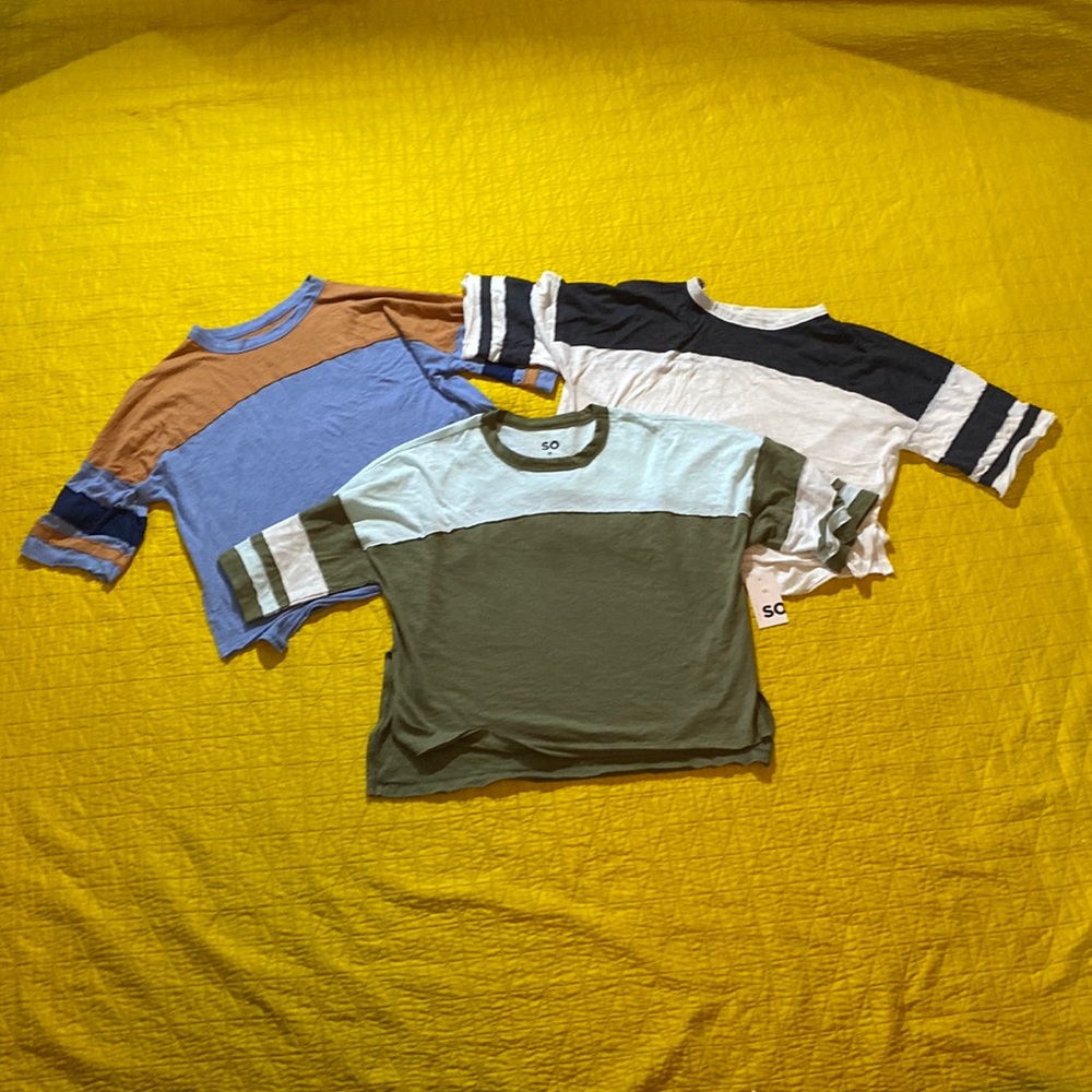 “BUNDLE” SO. SHIRT! LONG AND BAGGY! ONE UN-WORN! 🙂